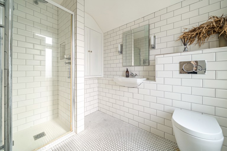 Images for Crescent Road, Shepperton, Surrey