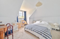 Images for Vicarage Lane, Laleham, Surrey