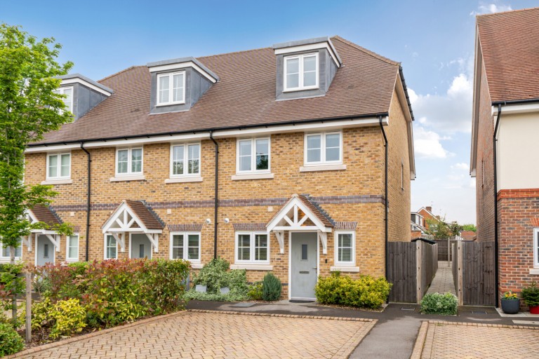 Images for Old Halliford Place, Shepperton, Surrey