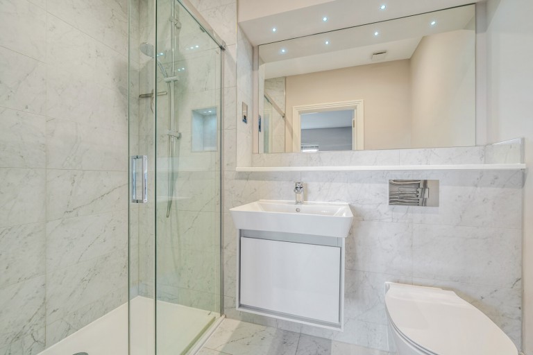 Images for Old Halliford Place, Shepperton, Surrey