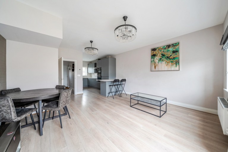 Images for Old Halliford Place, Shepperton, Surrey
