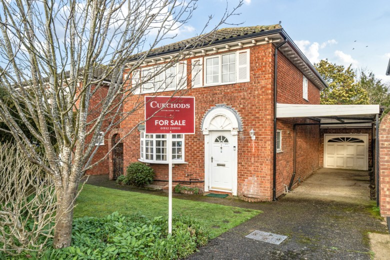 Click the photo for more details of Upper Halliford Green, Shepperton, Surrey
