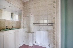 Images for Upper Halliford Green, Shepperton, Surrey