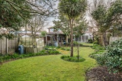 Images for Upper Halliford Green, Shepperton, Surrey