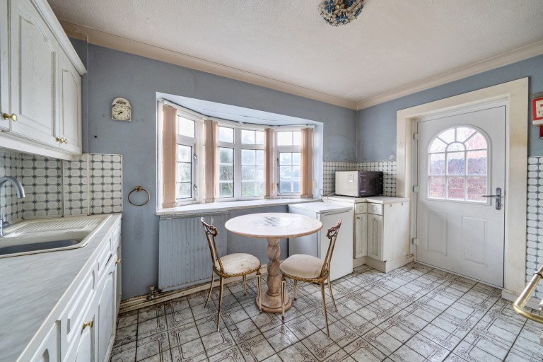 Images for Upper Halliford Green, Shepperton, Surrey