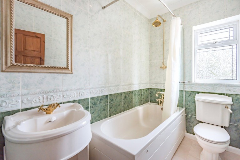 Images for Wrens Avenue, Ashford, Surrey