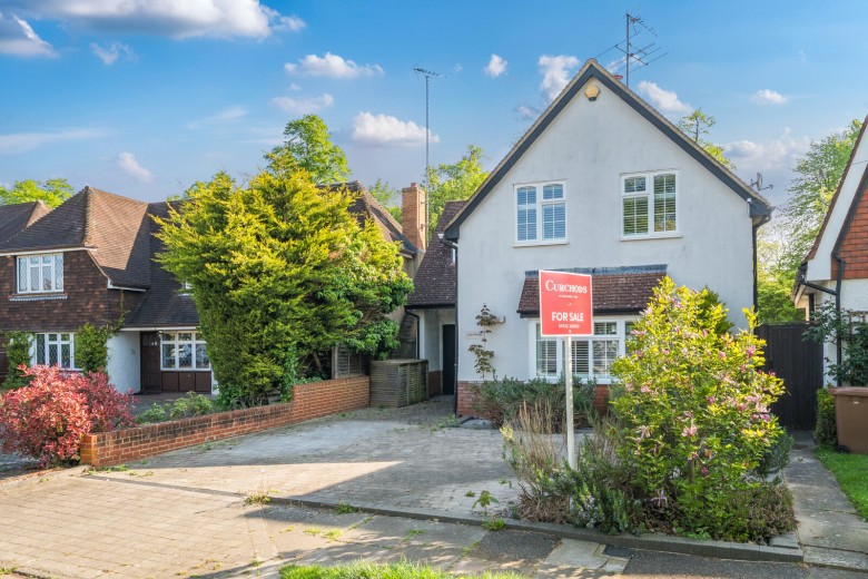 Click the photo for more details of Woodlands Drive, Sunbury-On-Thames, TW16