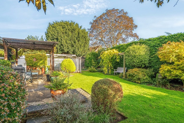 Images for Green Street, Lower Sunbury, Surrey