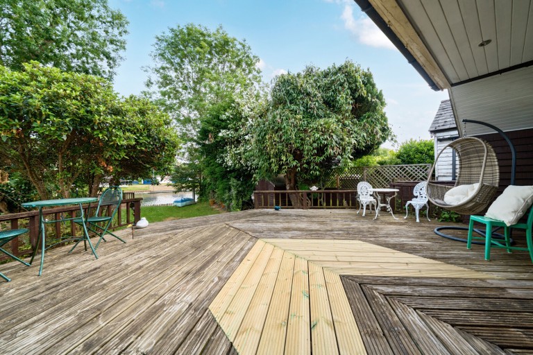 Images for Hamhaugh Island, Shepperton, Surrey