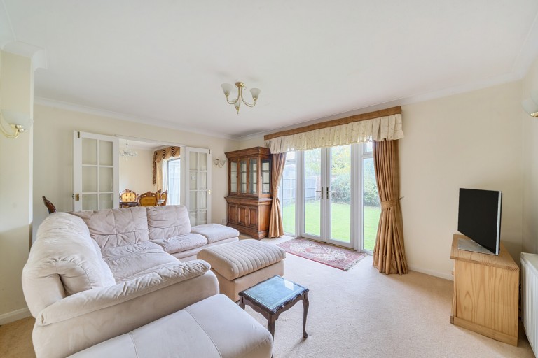 Images for Minsterley Avenue, Shepperton, Surrey