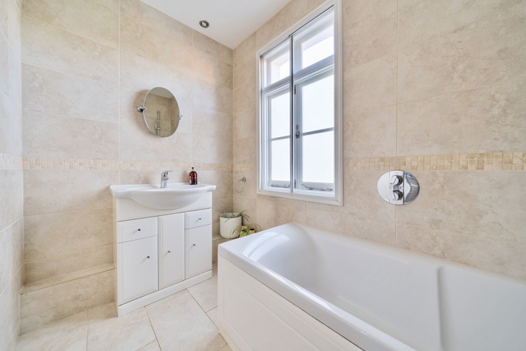 Images for Halliford Road, Shepperton, Surrey