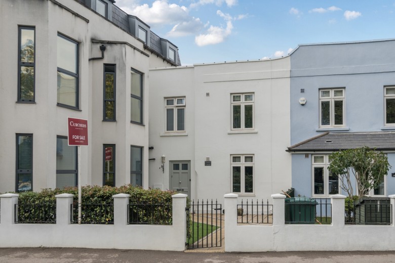 Click the photo for more details of Russell Road, Shepperton, Surrey