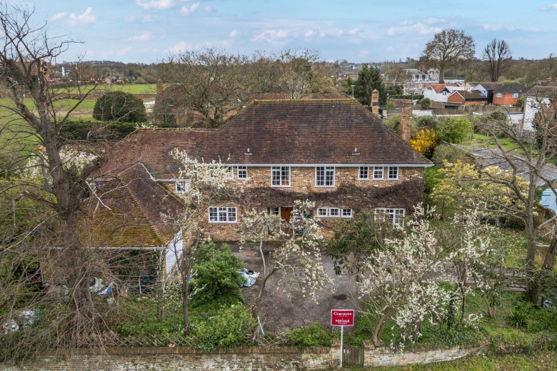 Click the photo for more details of Walton Lane, Shepperton, Surrey