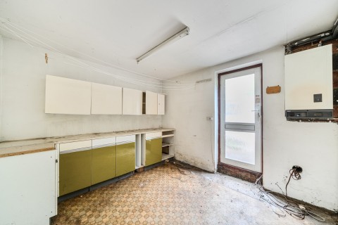 Click the photo for more details of Walton Lane, Shepperton, Surrey