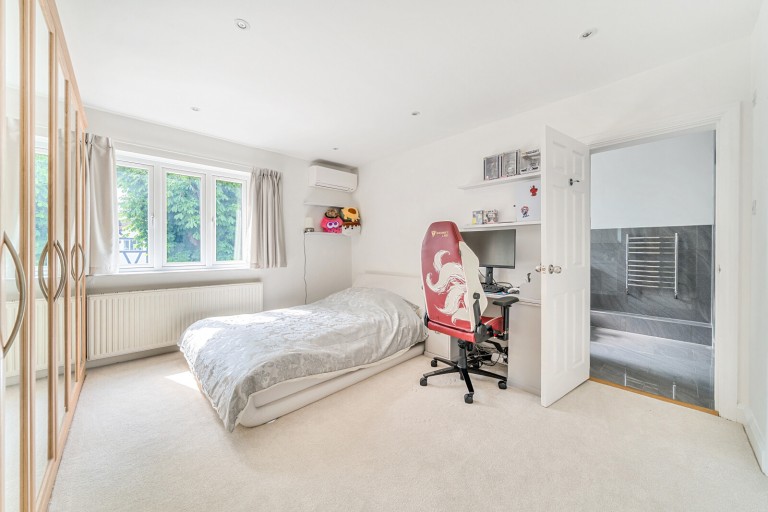 Images for The Avenue, Lower Sunbury, Surrey