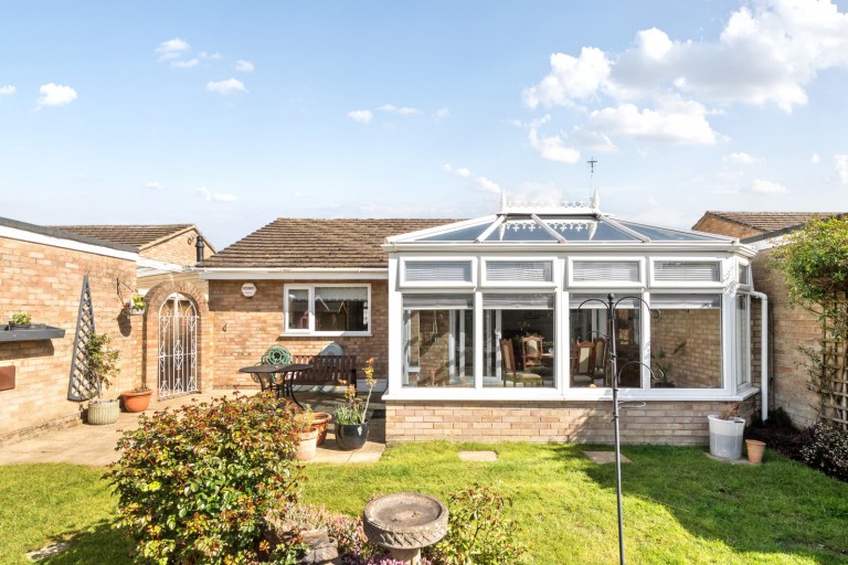 Images for Lyndhurst Way, Chertsey, Surrey