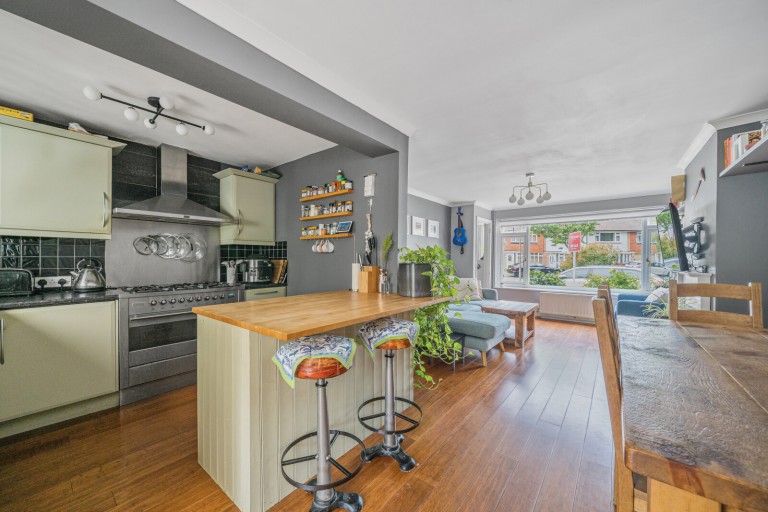 Images for Elizabeth Gardens, Sunbury-On-Thames, Surrey