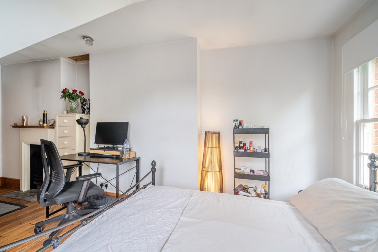 Images for Leacroft Close, Staines-Upon-Thames, Surrey