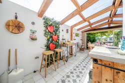 Images for Pharaohs Island, Shepperton, Surrey