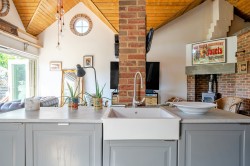 Images for Pharaohs Island, Shepperton, Surrey