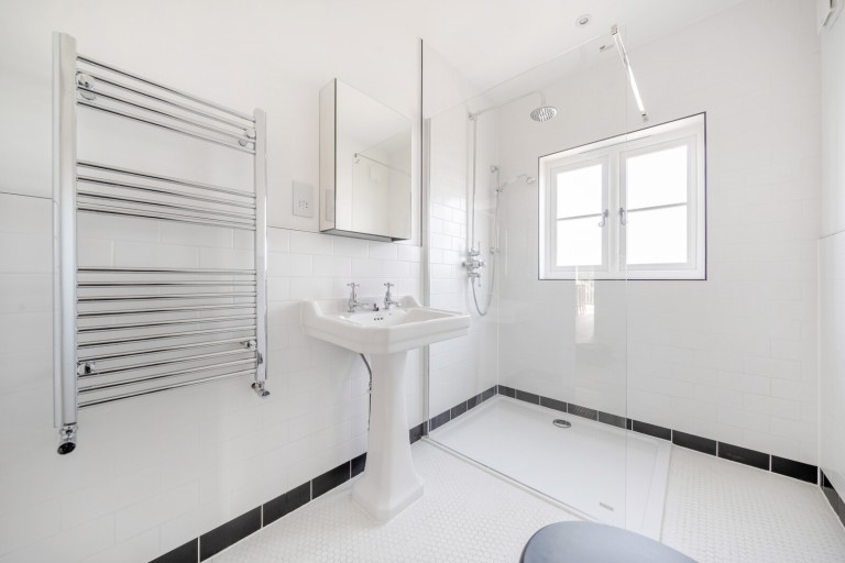 Images for Willow Way, Sunbury-On-Thames, Surrey