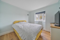Images for Barton Close, Shepperton, Surrey