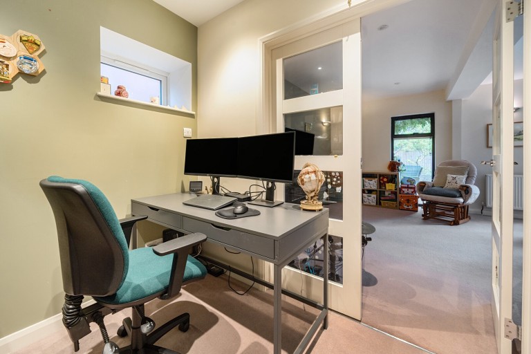 Images for Shepherds Close, Shepperton, Surrey