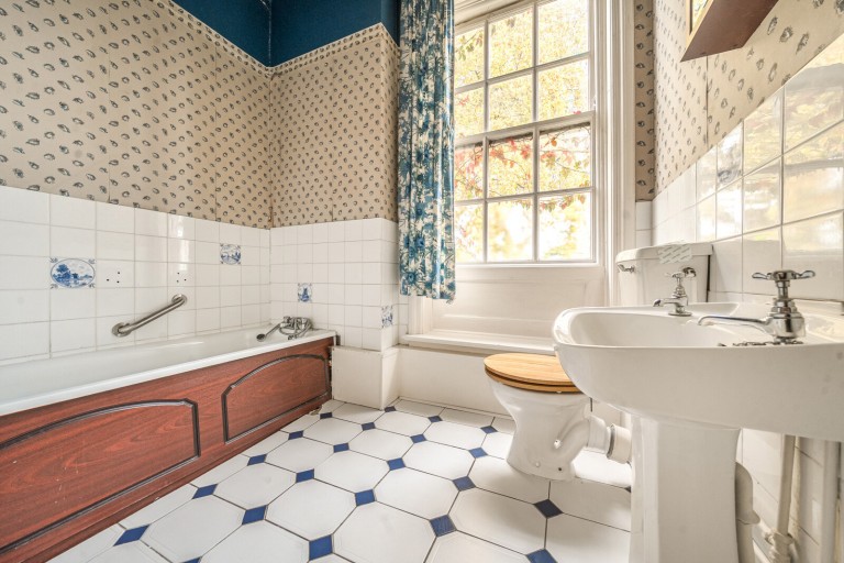 Images for French Street, Sunbury-On-Thames, Surrey