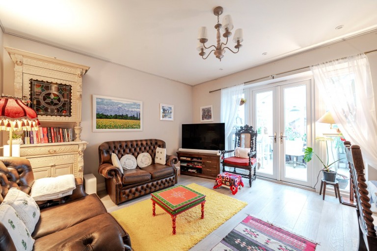 Images for Old Halliford Place, Shepperton, Surrey