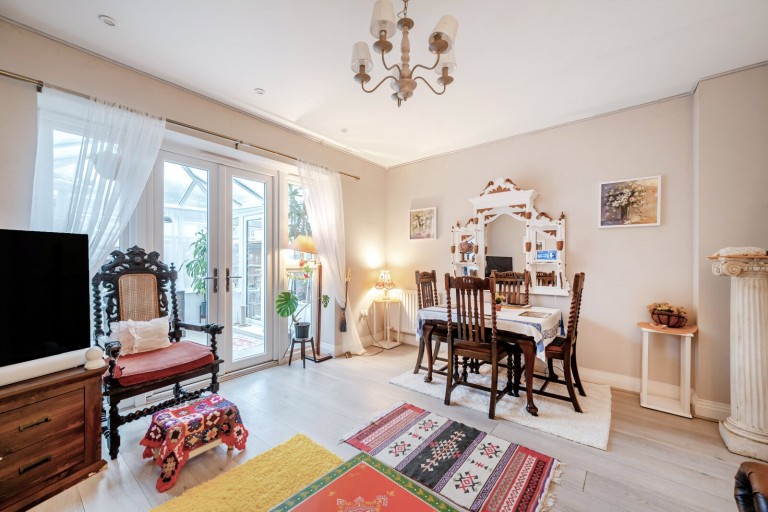 Images for Old Halliford Place, Shepperton, Surrey