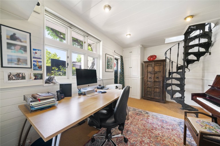 Images for Halliford Road, Shepperton, Surrey