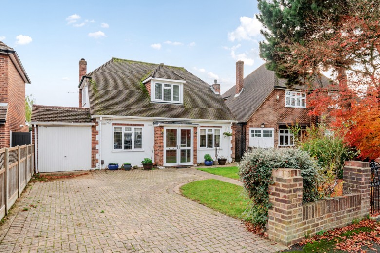 Click the photo for more details of Green Lane, Shepperton, Surrey
