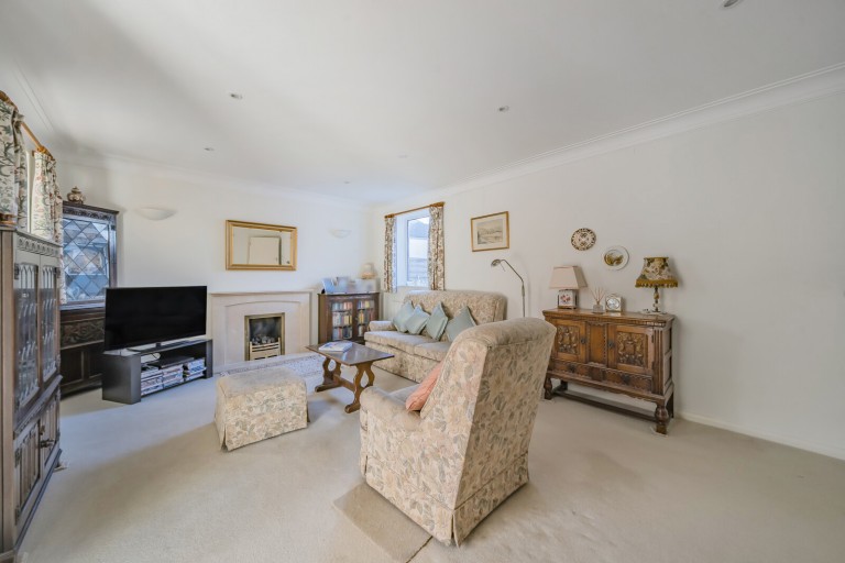 Images for Kilmiston Avenue, Shepperton, Surrey