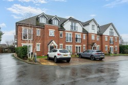 Images for Annett Close, Upper Halliford, Surrey