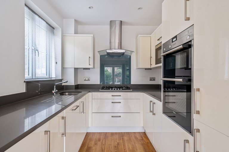 Images for Annett Close, Upper Halliford, Surrey