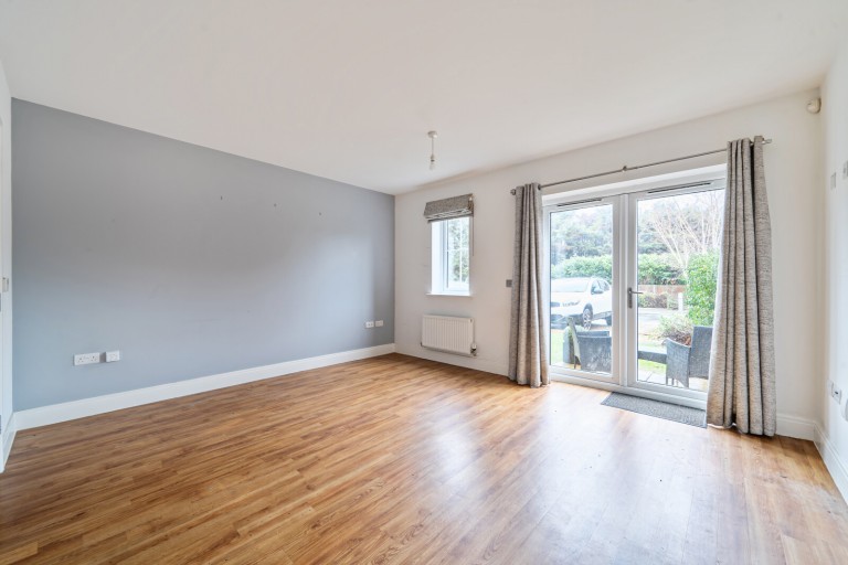 Images for Annett Close, Upper Halliford, Surrey