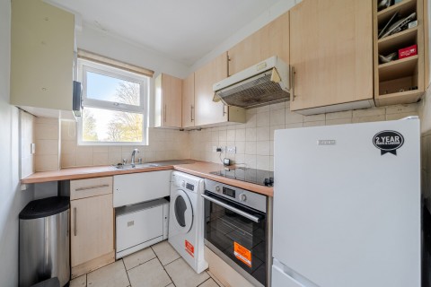 Click the photo for more details of Upper Halliford Road, 179 Upper Halliford Road, Shepperton, Surrey