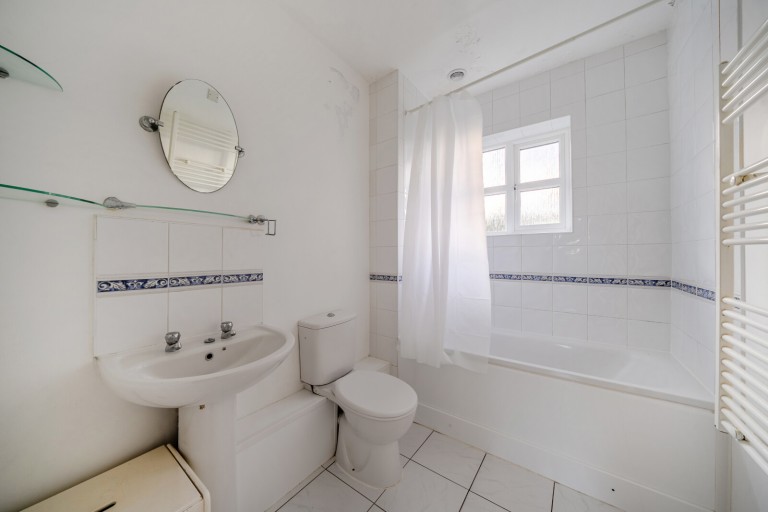 Images for Upper Halliford Road, 179 Upper Halliford Road, Shepperton, Surrey