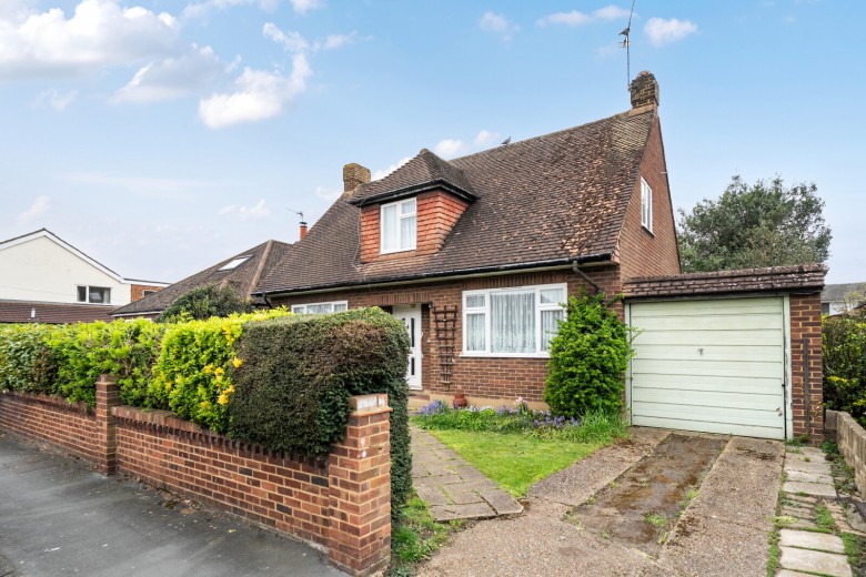 Click the photo for more details of Sheep Walk, Shepperton, Surrey