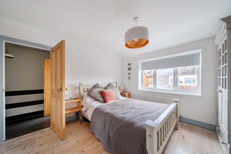 Images for Addlestone, Surrey