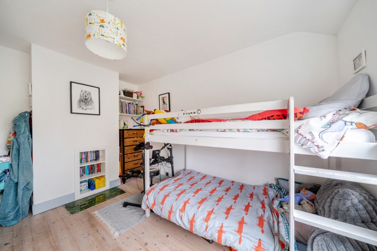 Images for Addlestone, Surrey