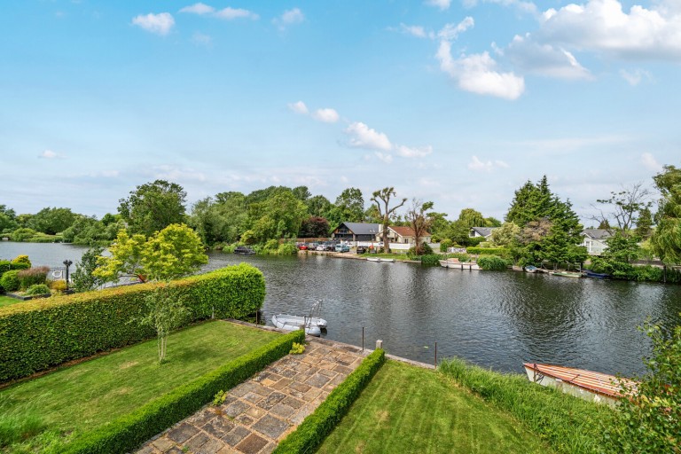 Images for Pharaohs Island, Shepperton, Surrey