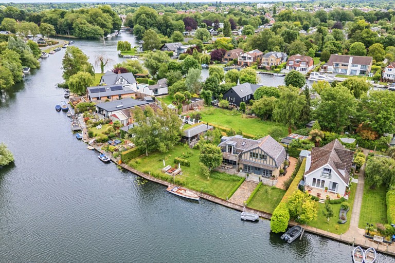 Images for Pharaohs Island, Shepperton, Surrey