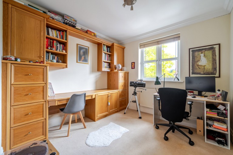Images for Mayfield Road, 10 Mayfield Road, Weybridge, Surrey