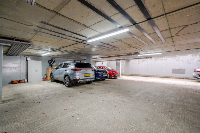Images for Broadlands Avenue, Shepperton, Surrey