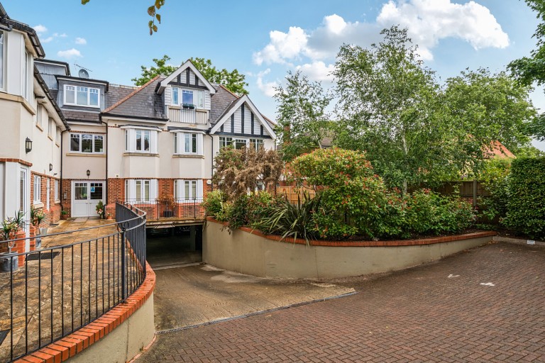 Images for Broadlands Avenue, Shepperton, Surrey