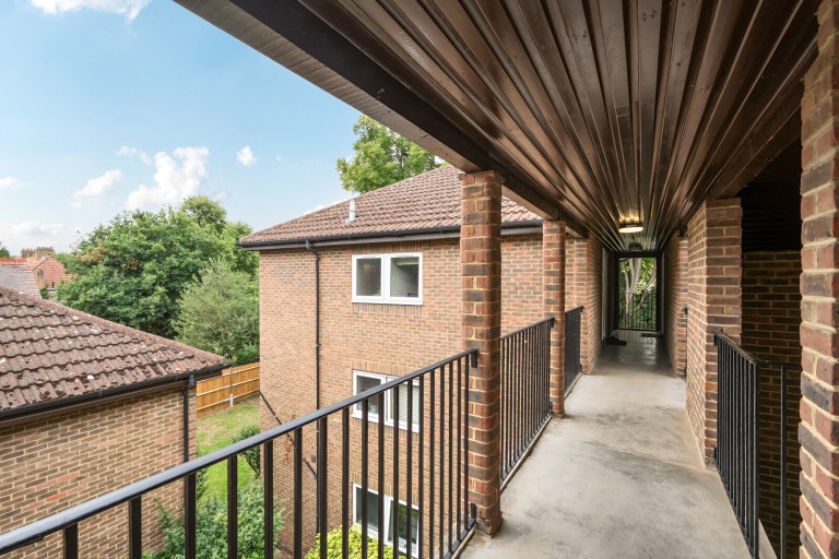 Images for Teddington Park, Teddington