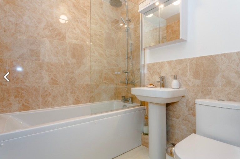Images for Elton Close, Hampton Wick
