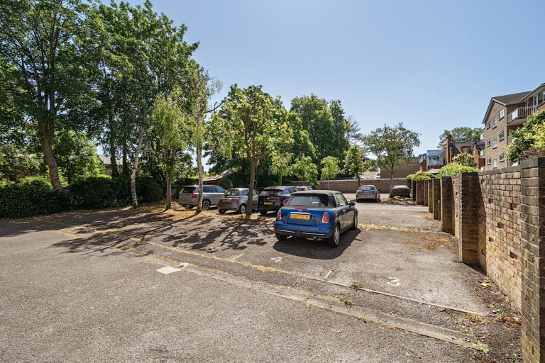 Images for Elton Close, Hampton Wick