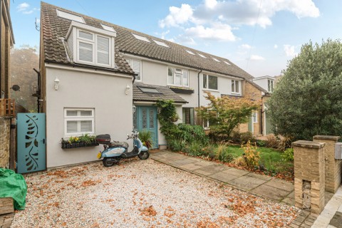 Click the photo for more details of Oxford Road, Teddington